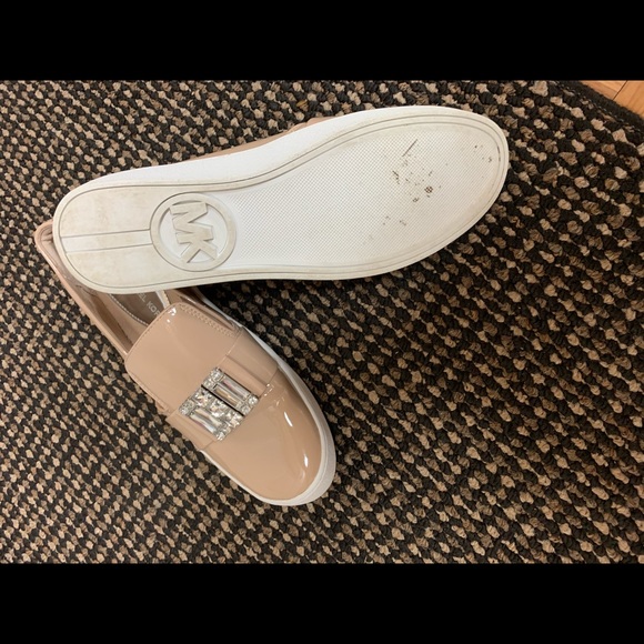 MK Shoes - Picture 2 of 3